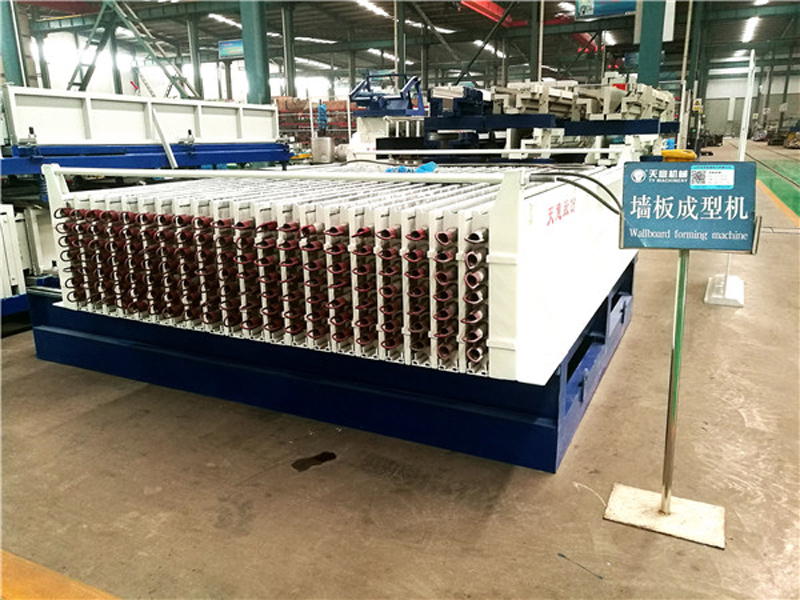 全自動墻板機產(chǎn)量高，一機多用